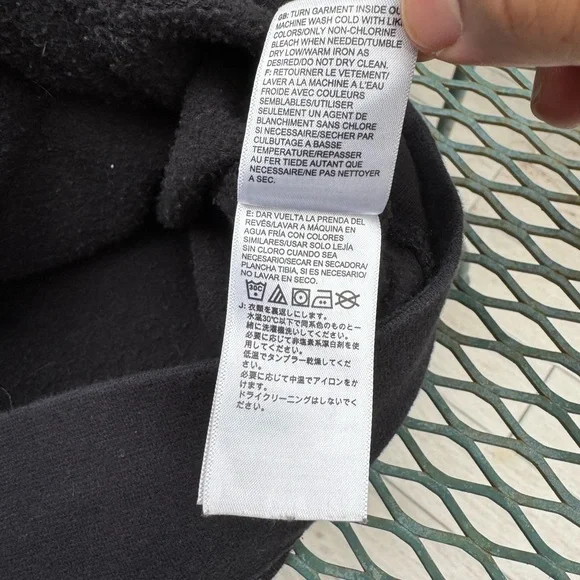 Supreme x The North Face Metallic Logo Hooded Sweatshirt (NF0A3RTSFN4)size Small